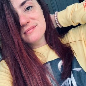 Meet your Posher, Cara